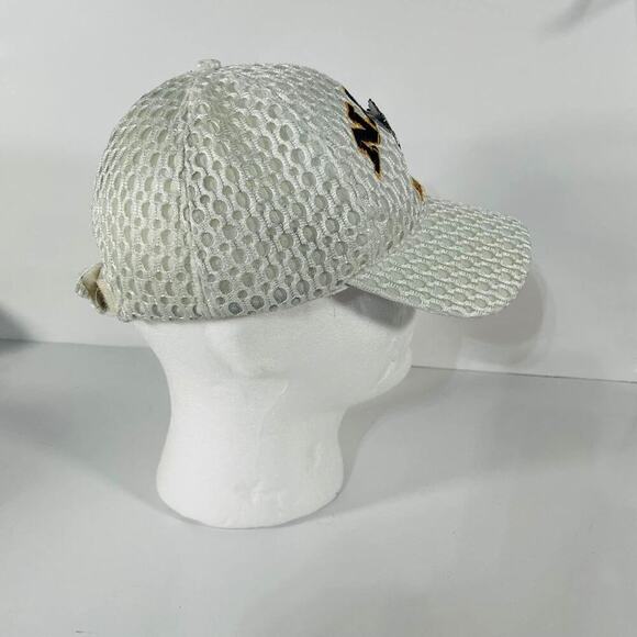 U.S. Navy Hat with Metal Emblem - Picture 7 of 8